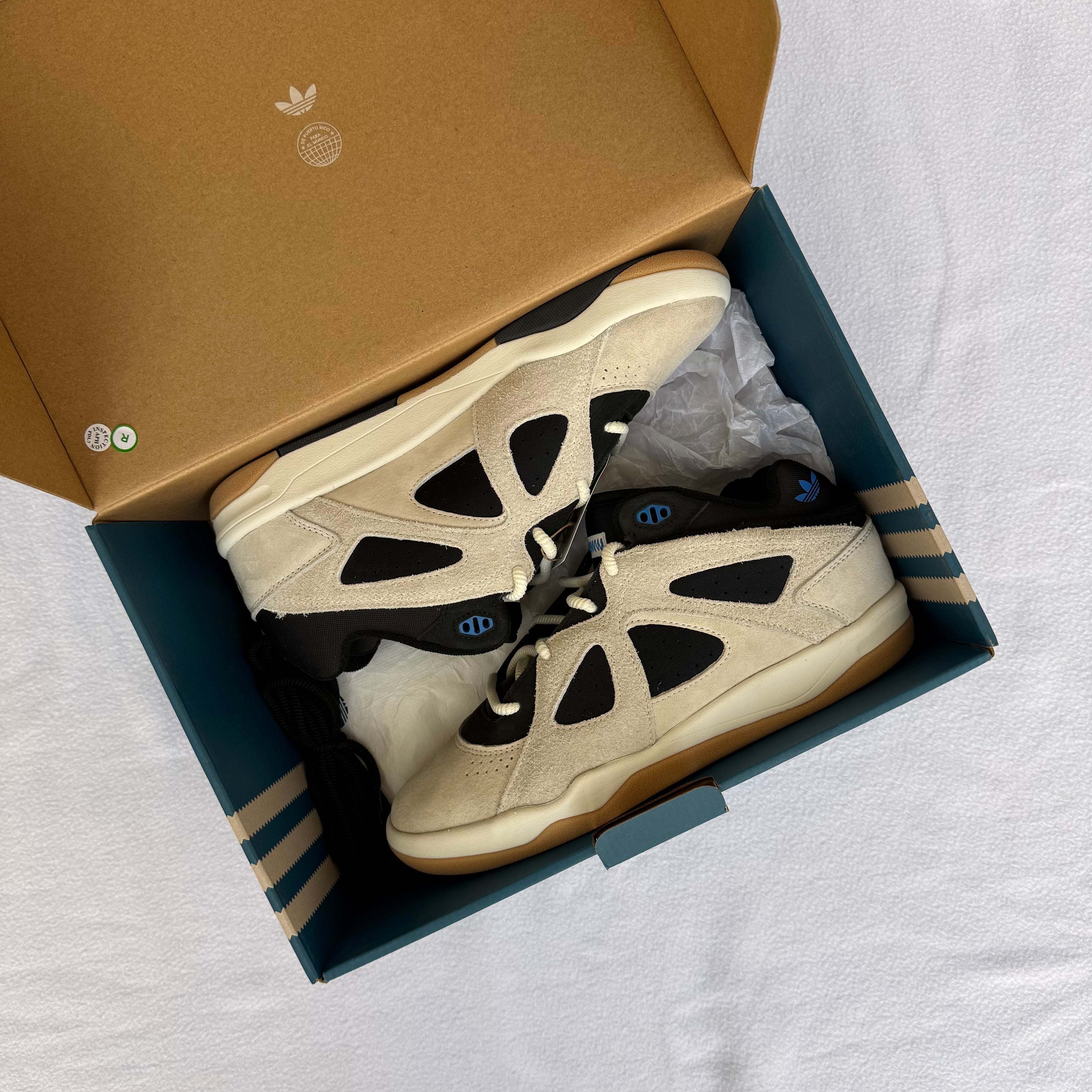 Adidas Badbo 1.0 Bad Bunny Rise