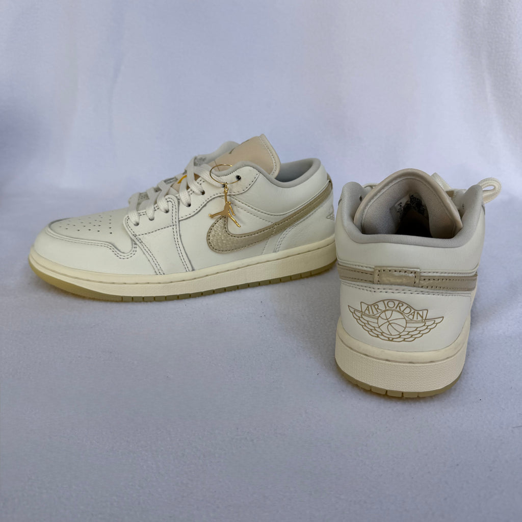 Jordan 1 Low SE WMNS