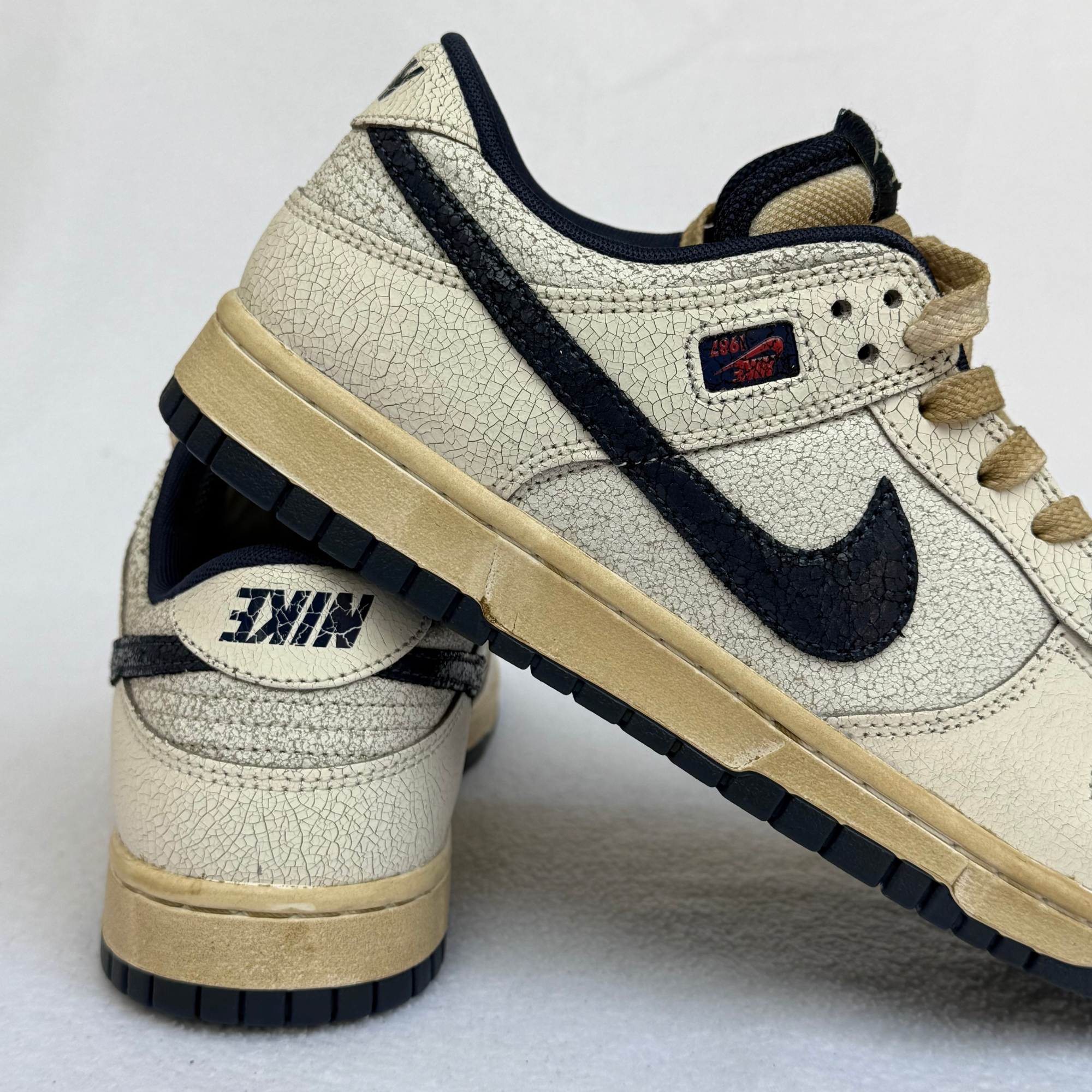 Nike Dunk Low Stranger Things Phantom