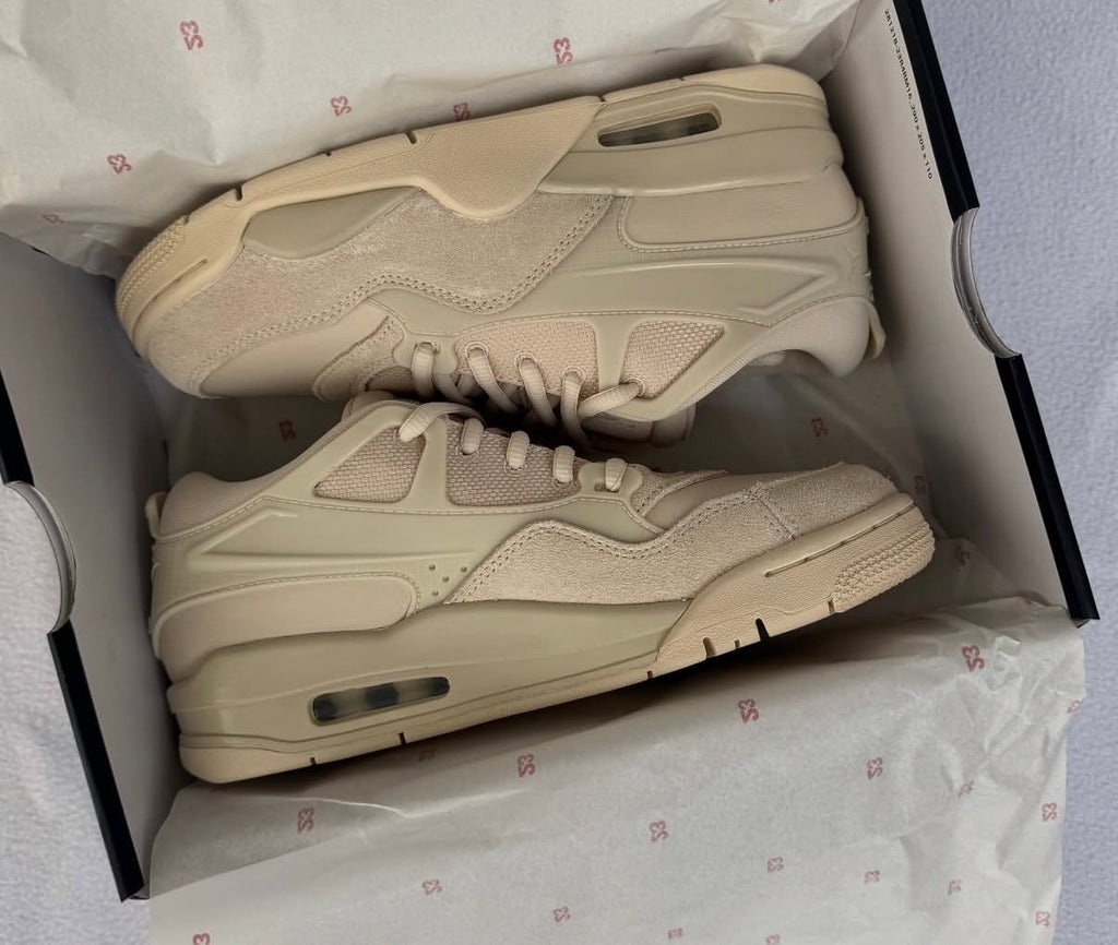 Jordan 4 RM WMNS