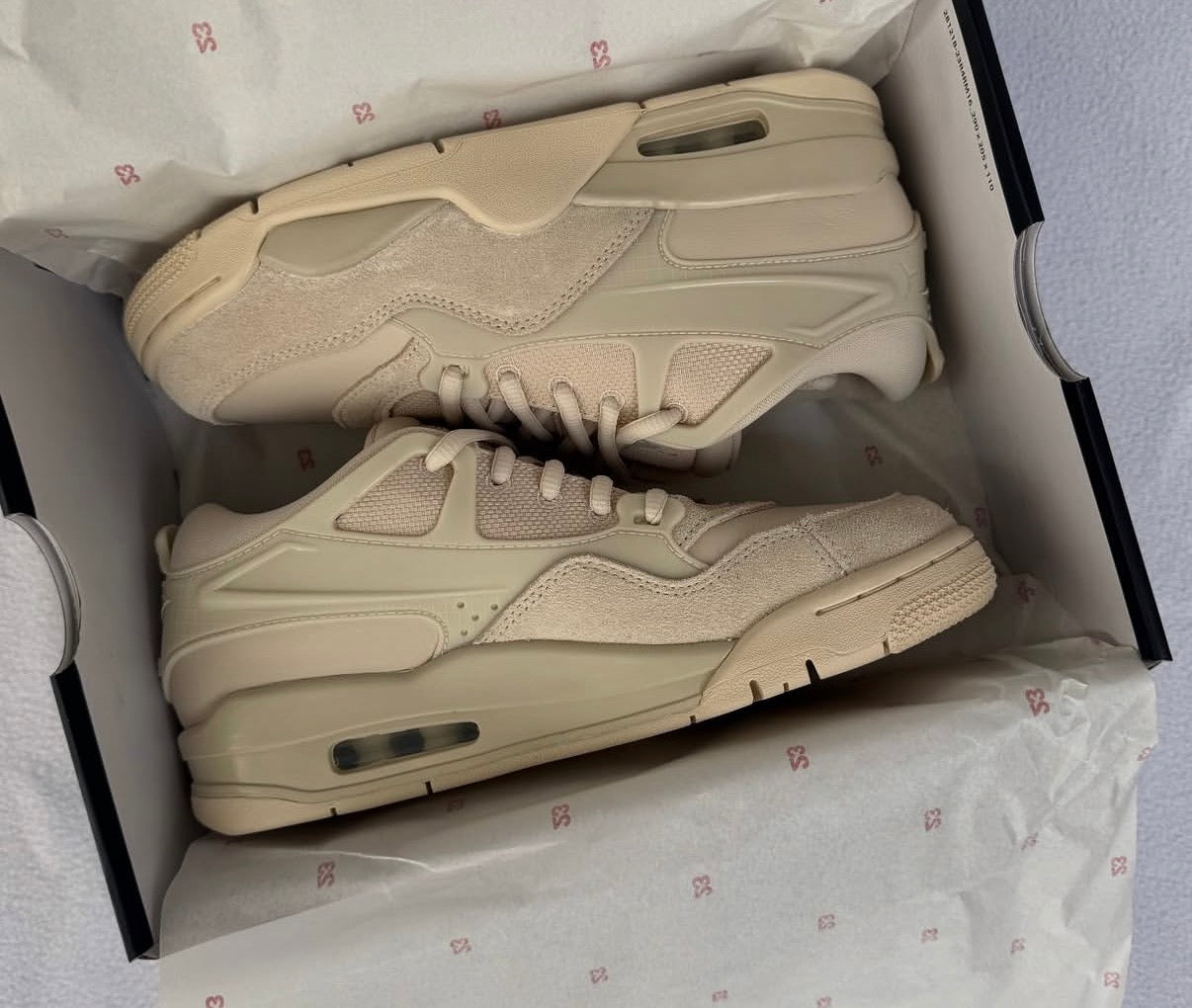 Jordan 4 RM WMNS
